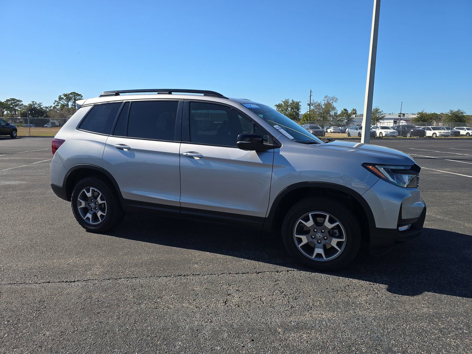 Certified 2023 Honda Passport TrailSport image 2