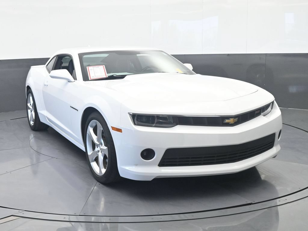 Used 2015 Chevrolet Camaro LT w/ RS Package RWD image 9