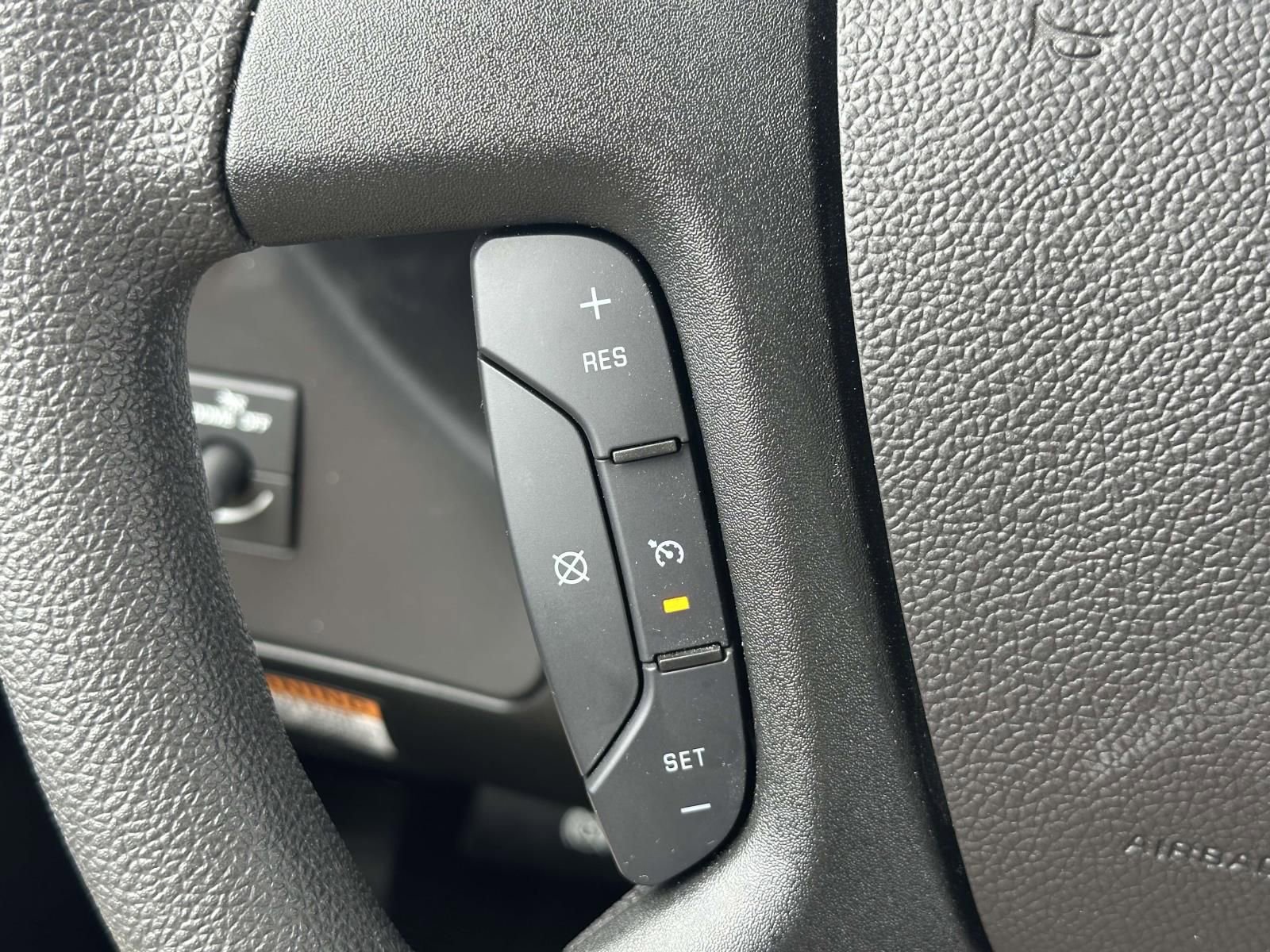 New 2025 Chevrolet Express 3500 RWD image 16