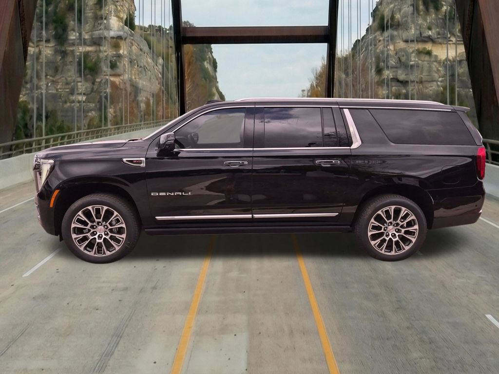 New 2026 GMC Yukon XL Denali w/ Sun & Power Step Package AWD/4WD image 5