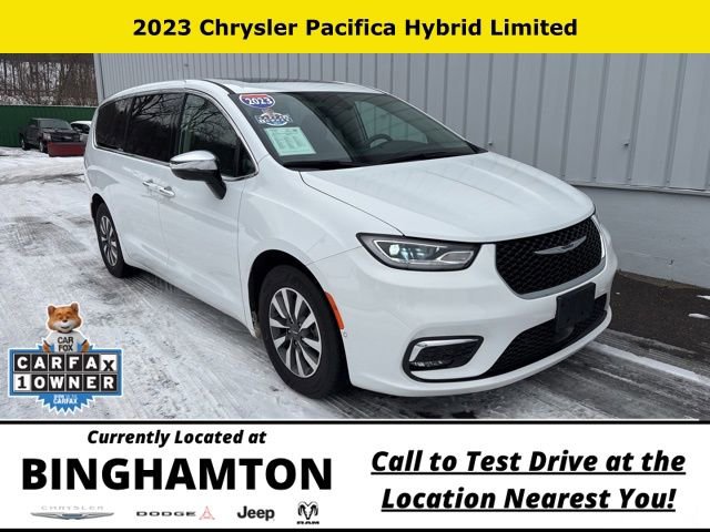 Used 2023 Chrysler Pacifica Limited