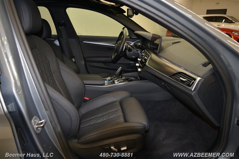 Used 2023 BMW 530i w/ M Sport Package RWD image 14