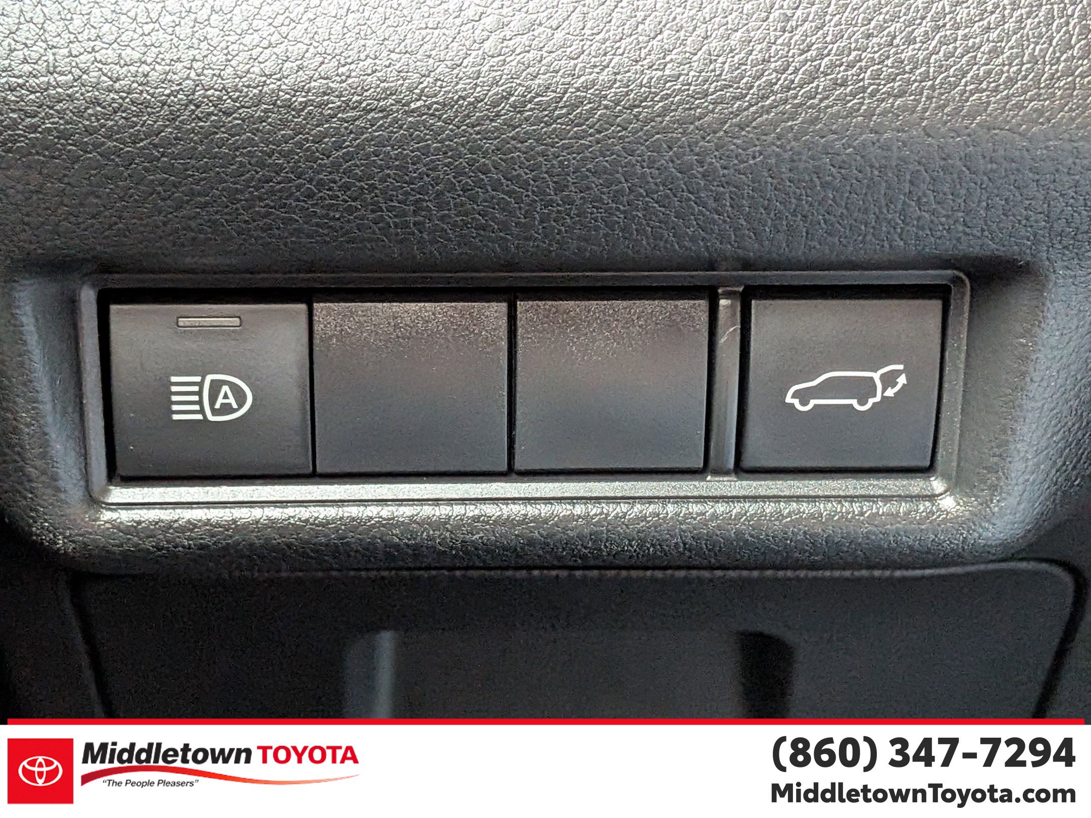 Certified 2024 Toyota Grand Highlander XLE image 18