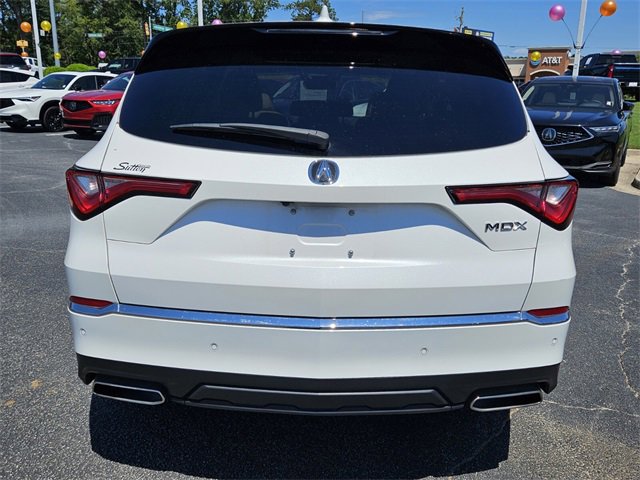 Certified 2023 Acura MDX FWD w/ Technology Package image 11