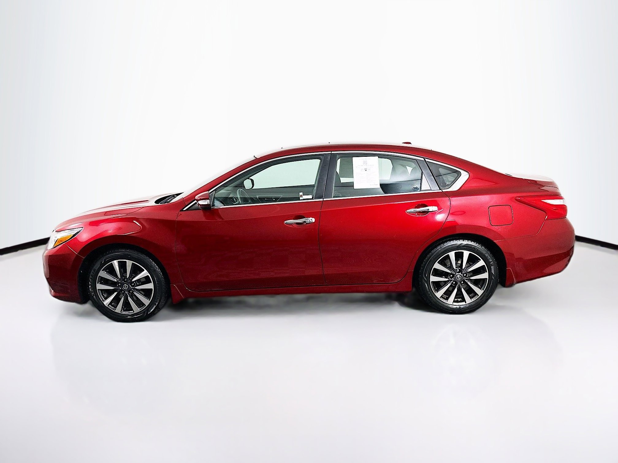 Used 2017 Nissan Altima 2.5 SL image 4