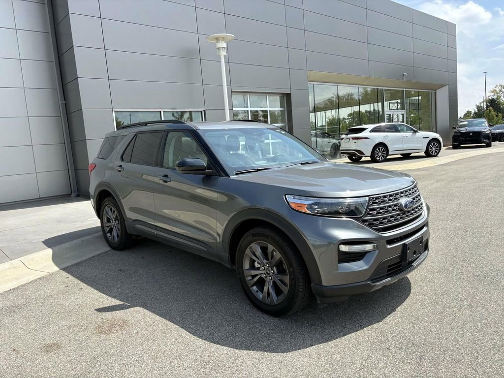 Used 2022 Ford Explorer XLT w/ Equipment Group 202A