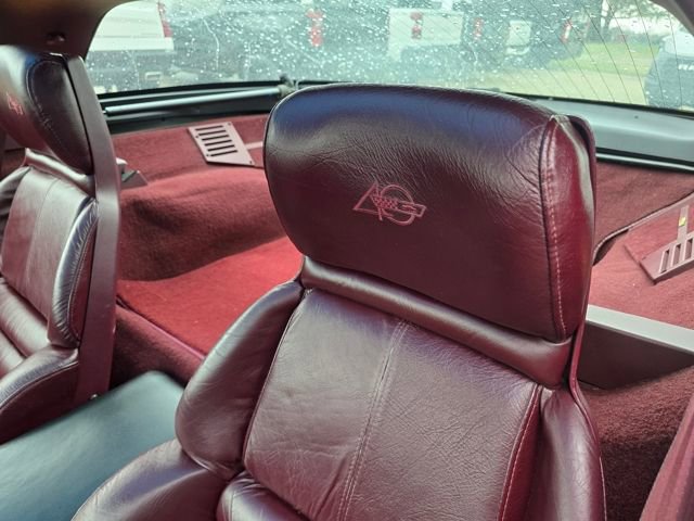 Used 1993 Chevrolet Corvette Coupe image 11