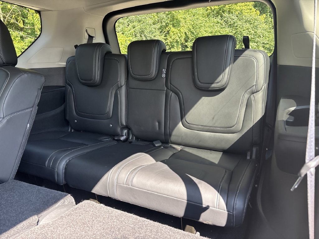 Certified 2026 Nissan Armada SV AWD/4WD image 17
