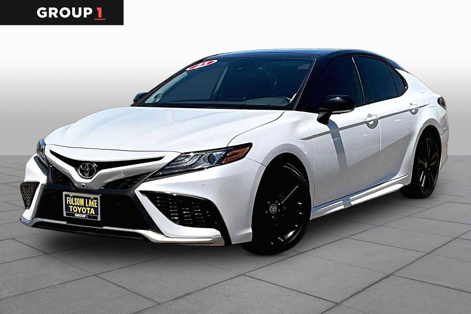 Used 2023 Toyota Camry XSE w/ Navigation Package FWD image 1