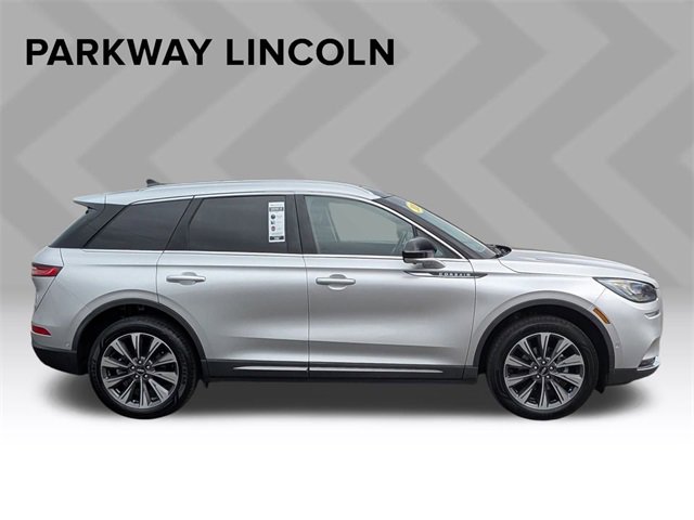Used 2020 Lincoln Corsair Reserve w/ Equipment Group 201A image 4