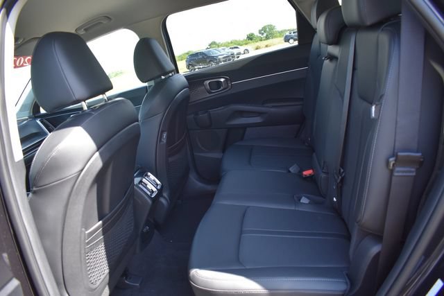 New 2026 Kia Sorento S AWD/4WD image 18