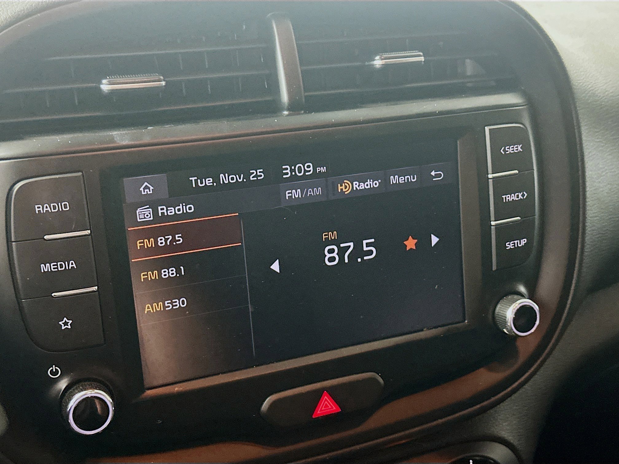 Used 2024 Kia Soul LX image 19