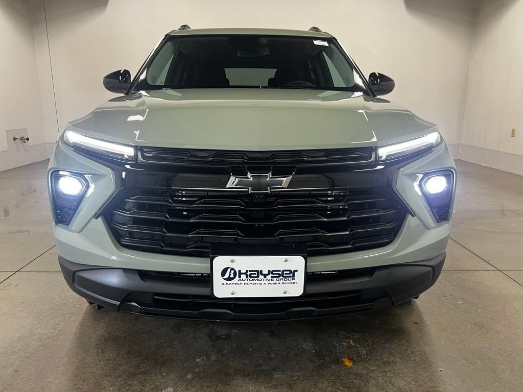 New 2026 Chevrolet TrailBlazer LT w/ Convenience Package FWD image 8