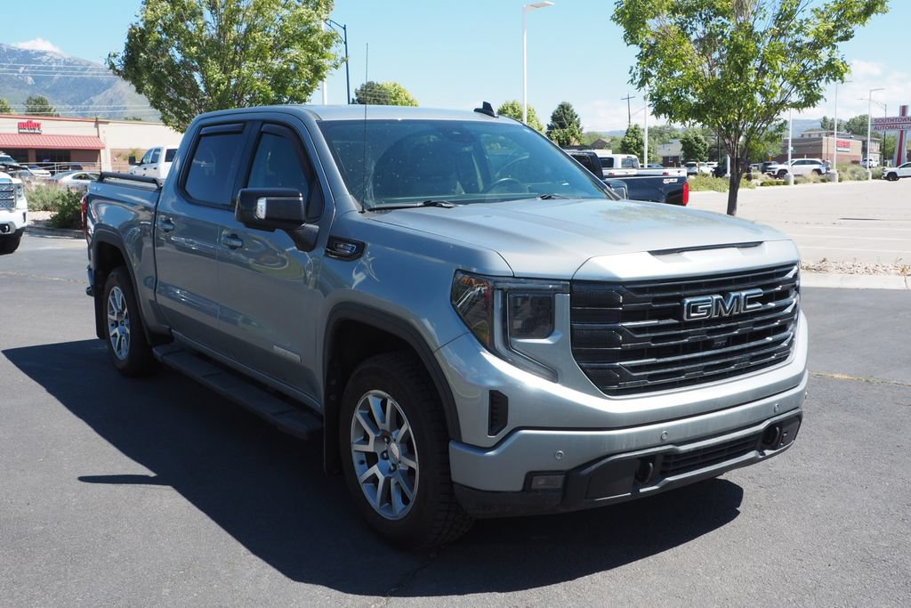 Used 2024 GMC Sierra 1500 Elevation w/ Elevation Premium Package AWD/4WD image 3