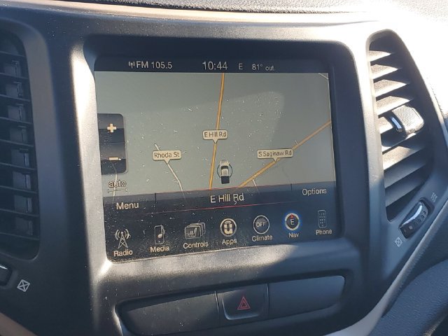 Used 2017 Jeep Cherokee Limited AWD/4WD image 26