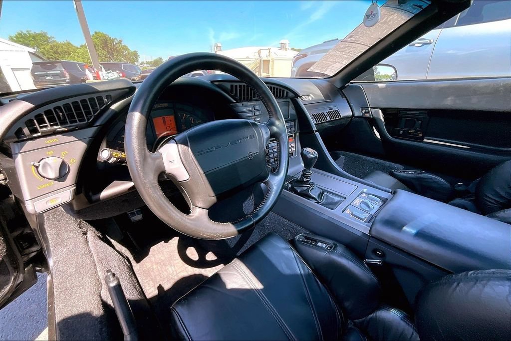 Used 1990 Chevrolet Corvette ZR-1 RWD image 10
