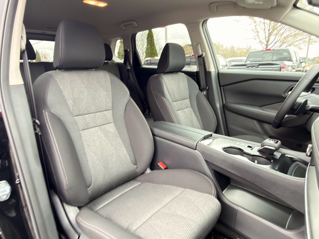 New 2026 Nissan Rogue SV w/ Cold Weather Package FWD image 16