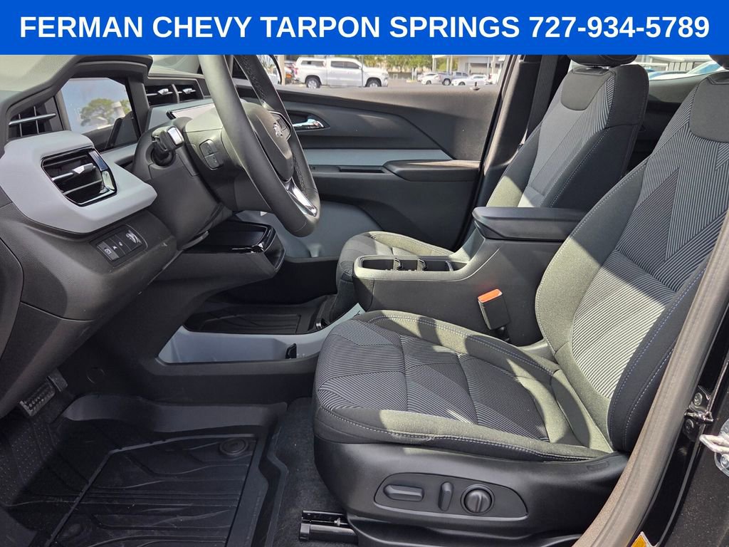 New 2027 Chevrolet Bolt LT w/ Comfort Package FWD image 11