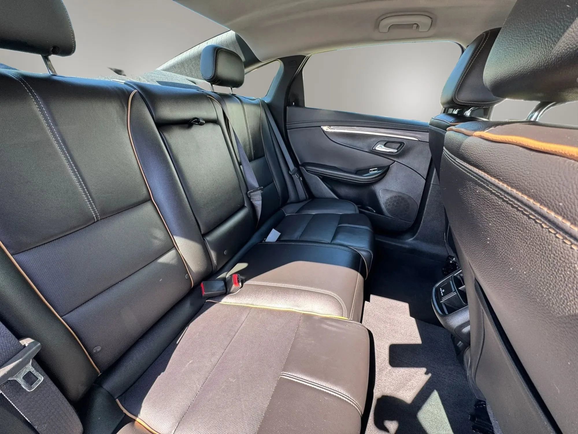 Used 2018 Chevrolet Impala Premier FWD image 10