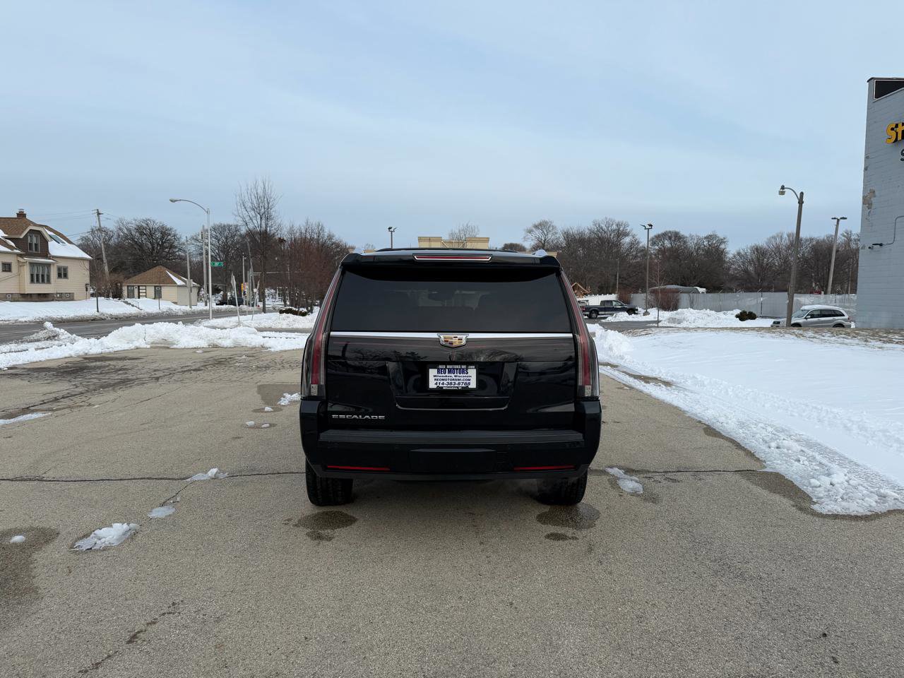 Used 2016 Cadillac Escalade Luxury image 6