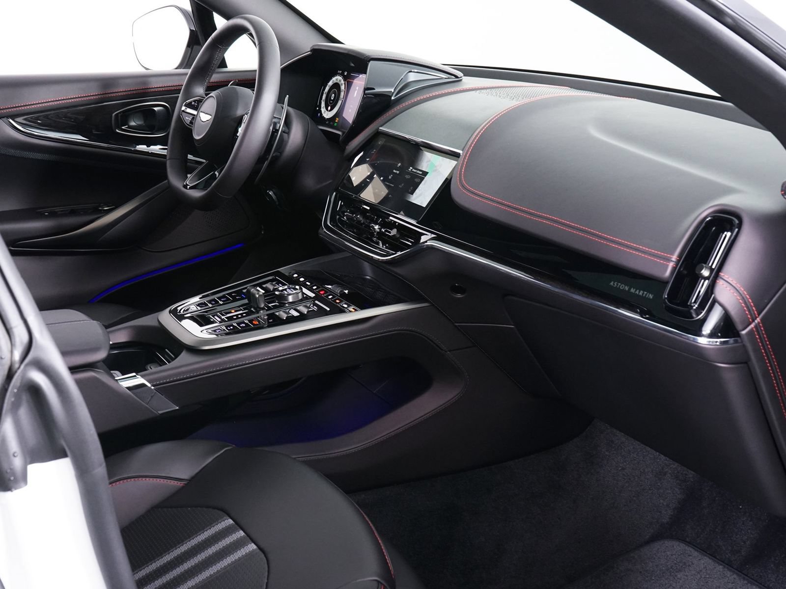 New 2026 Aston Martin DBX 707 AWD/4WD image 32
