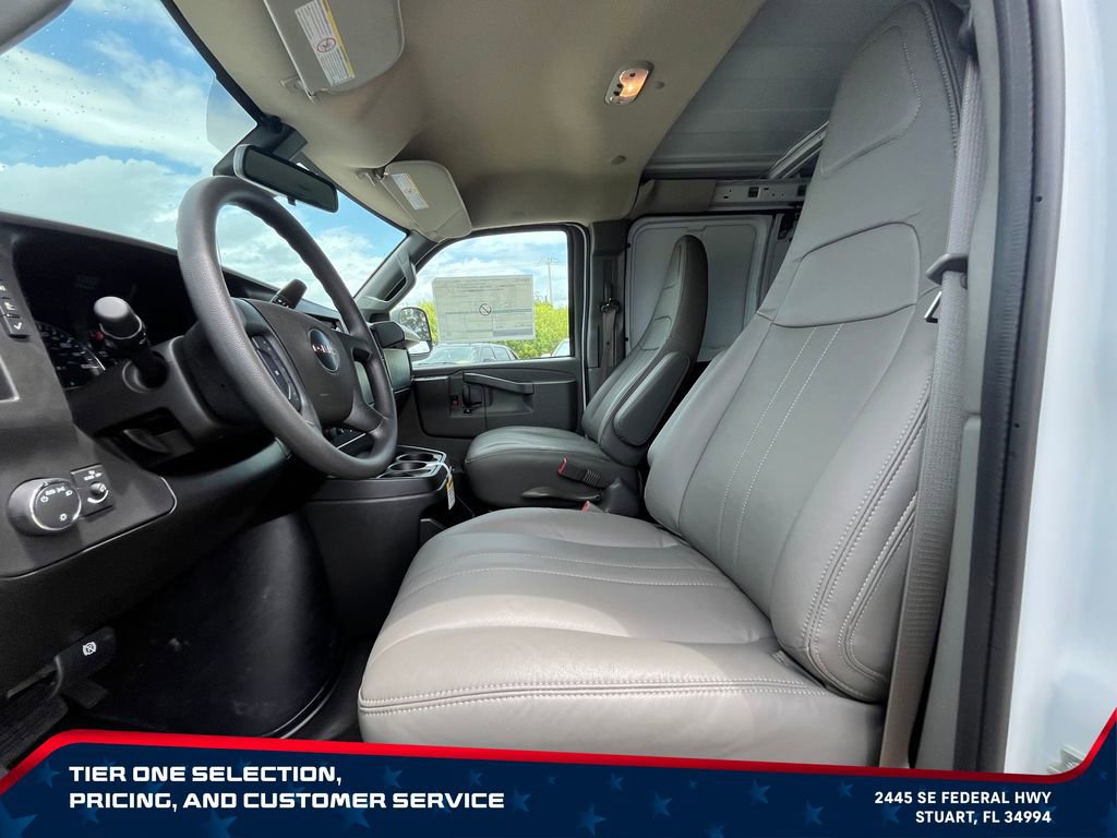 New 2026 GMC Savana 2500 RWD image 10