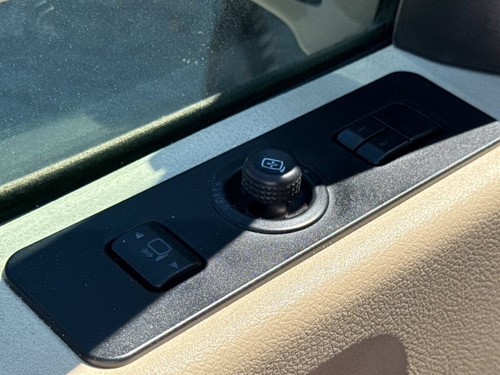 Used 2008 Ford F350 Lariat RWD image 21