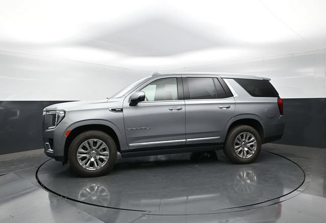 Used 2024 GMC Yukon Denali AWD/4WD image 3