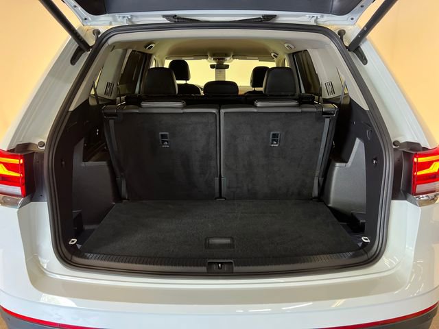Certified 2025 Volkswagen Atlas SE FWD image 5