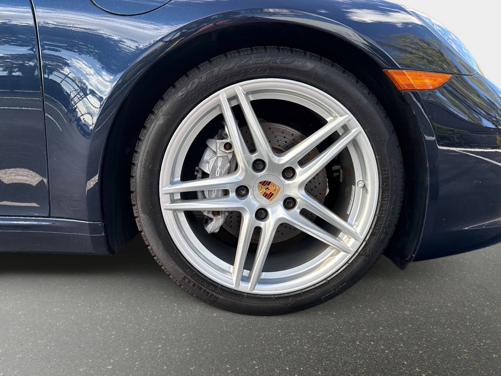 Used 2017 Porsche 911 Carrera image 22