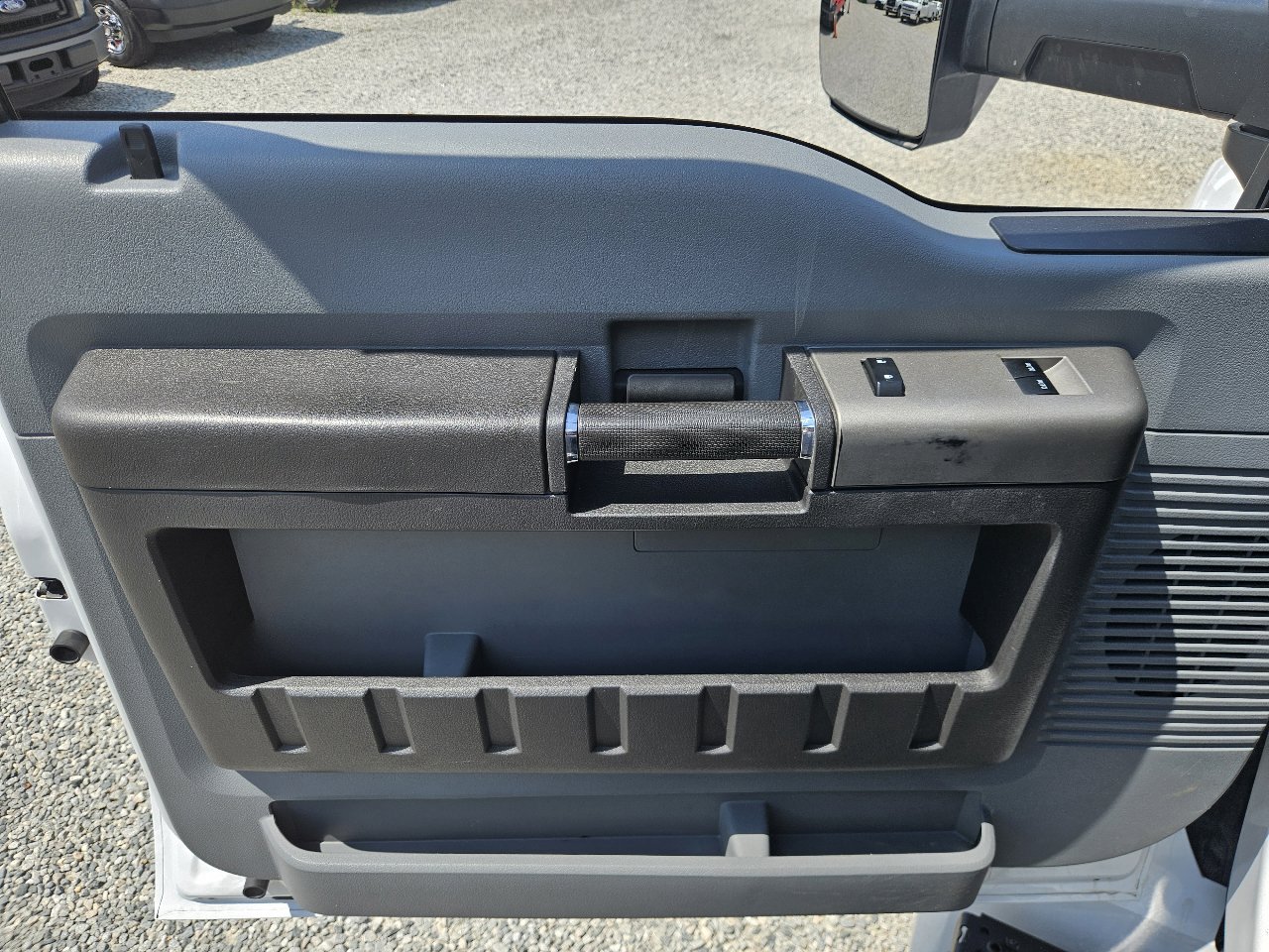 Used 2022 Ford F650 2WD Regular Cab Super Duty image 48