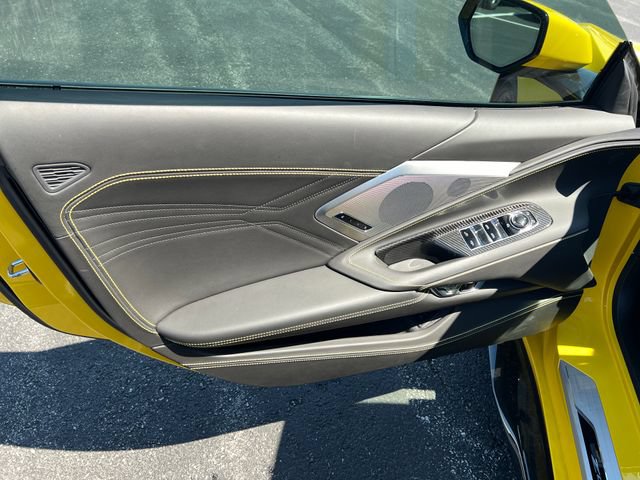 Used 2025 Chevrolet Corvette Z06 RWD image 10