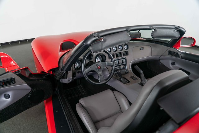 Used 1992 Dodge Viper RT/10 RWD image 16