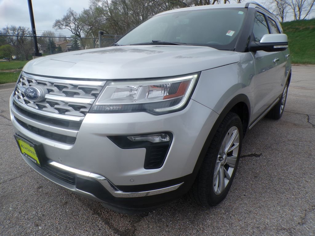Used 2019 Ford Explorer Limited image 1