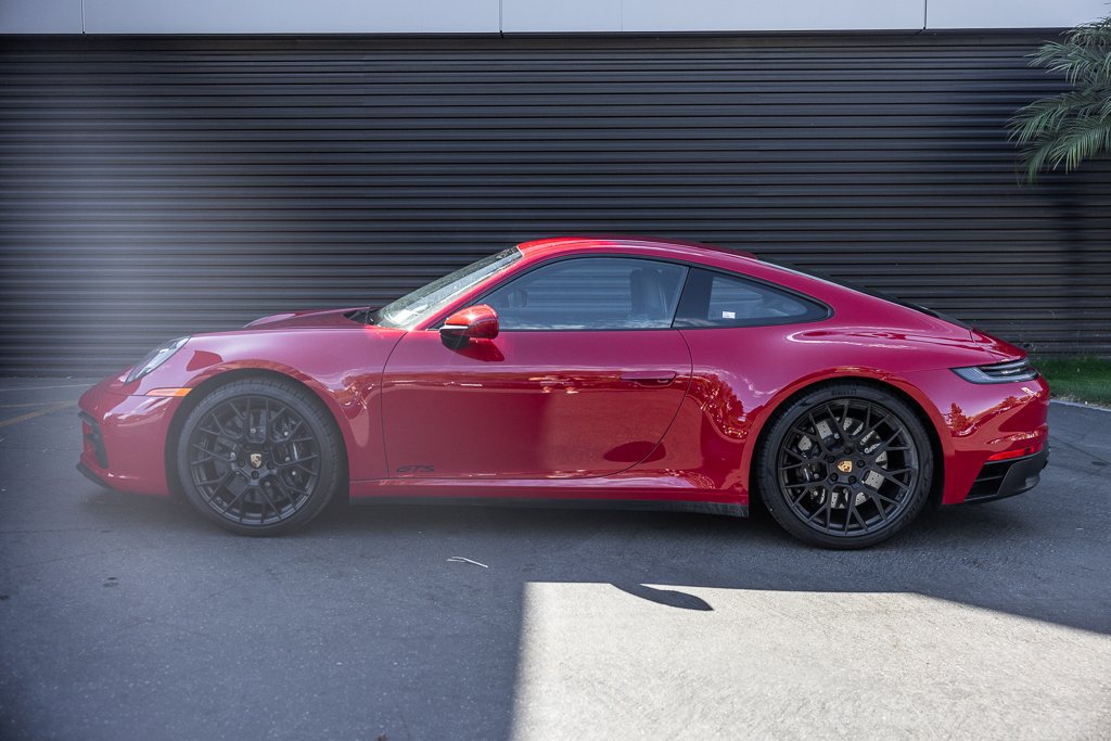 Certified 2024 Porsche 911 Carrera GTS RWD image 2