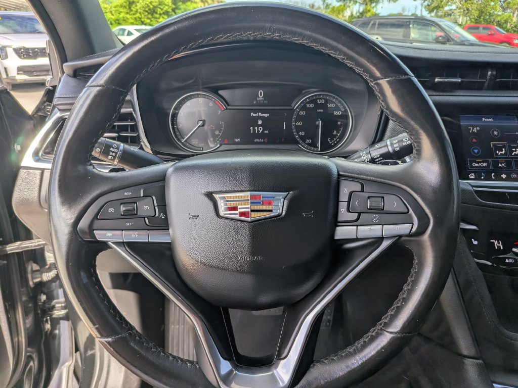 Used 2024 Cadillac XT6 Luxury FWD image 30