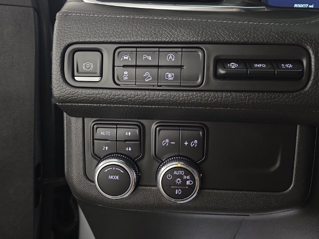 Used 2023 GMC Yukon XL Denali AWD/4WD image 22