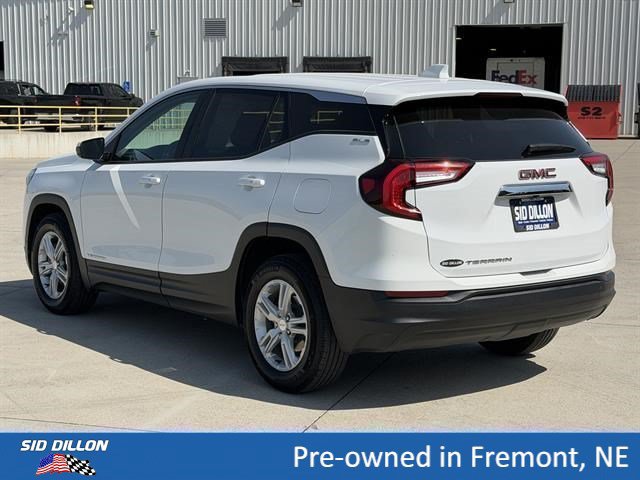 Used 2023 GMC Terrain SLE FWD image 6