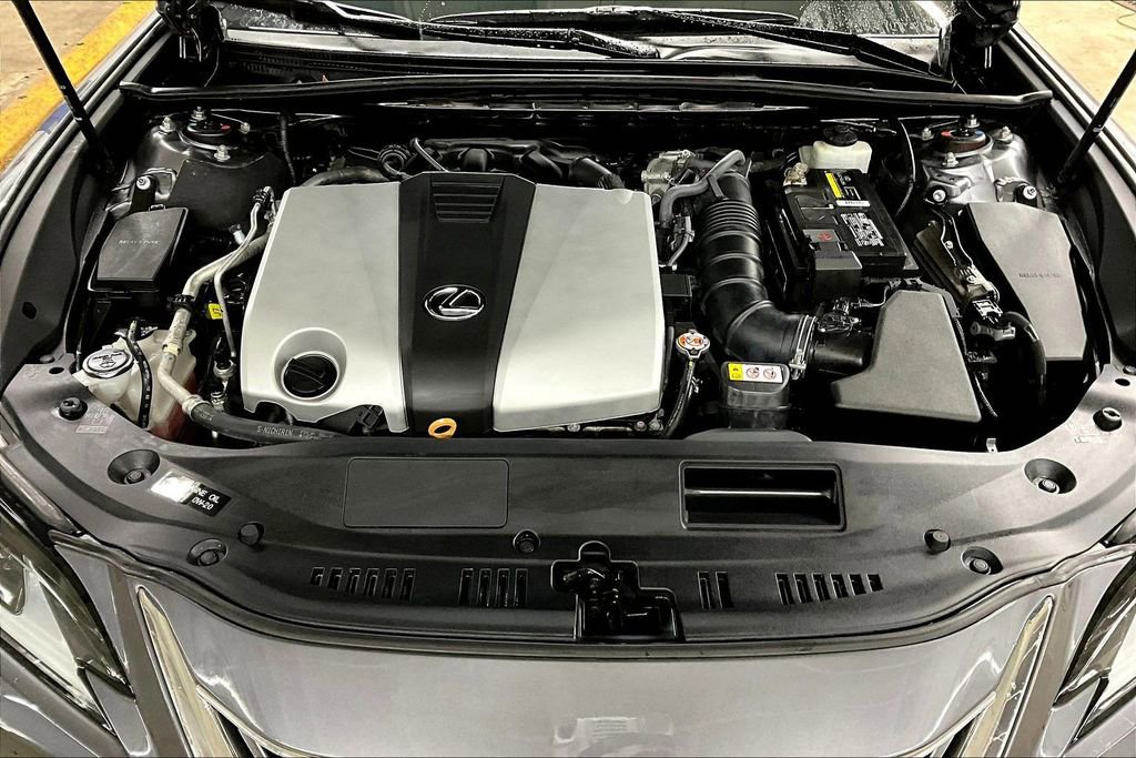 Used 2019 Lexus ES 350 Luxury w/ Premium Package image 30