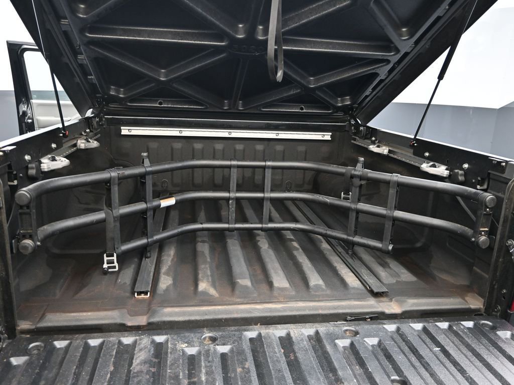 Used 2019 Nissan Frontier SV w/ Value Truck Package image 11