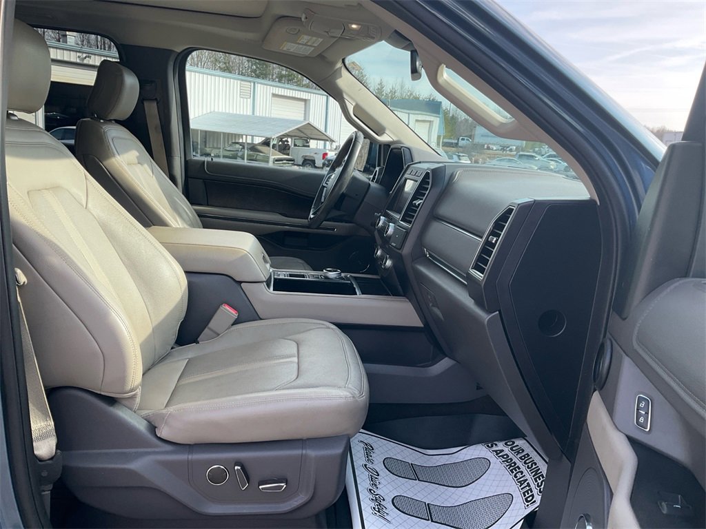 Used 2020 Ford Expedition Limited w/ Equipment Group 302A image 12