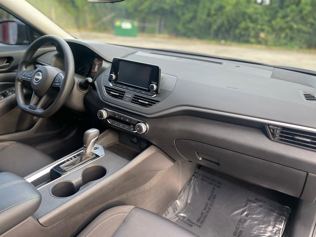 Used 2024 Nissan Altima 2.5 S image 24