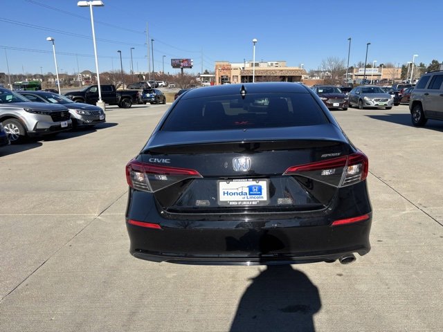 Used 2024 Honda Civic Sport image 6