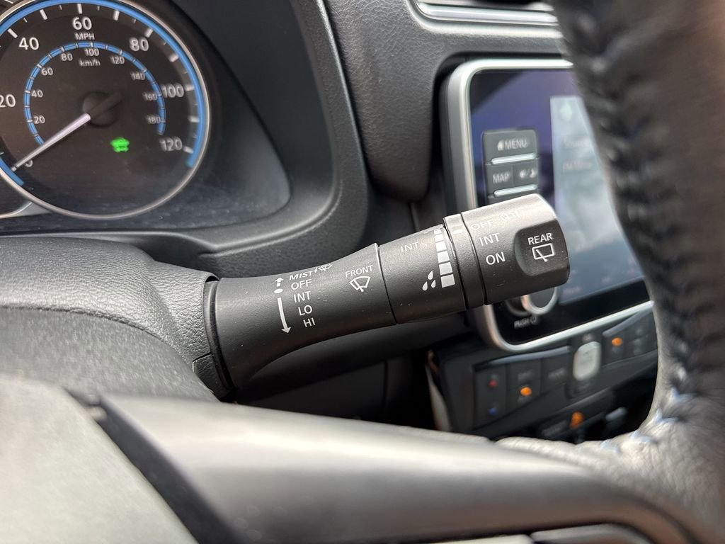 Used 2020 Nissan Leaf SL Plus FWD image 54