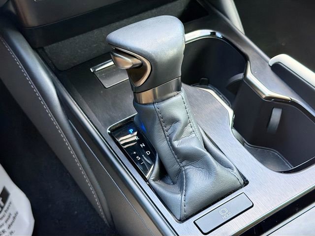 Used 2024 Lexus ES 350 w/ Premium Package image 28