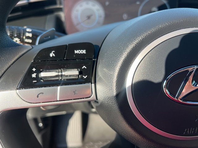 Used 2024 Hyundai Santa Cruz Night image 17