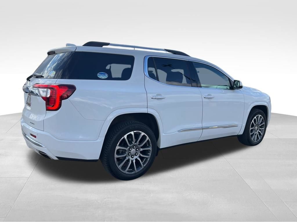 Used 2021 GMC Acadia Denali w/ Denali Ultimate Package AWD/4WD image 4