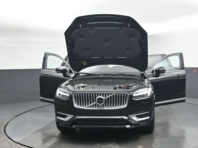 Used 2023 Volvo XC90 B6 Plus w/ Protection Package Premier image 49