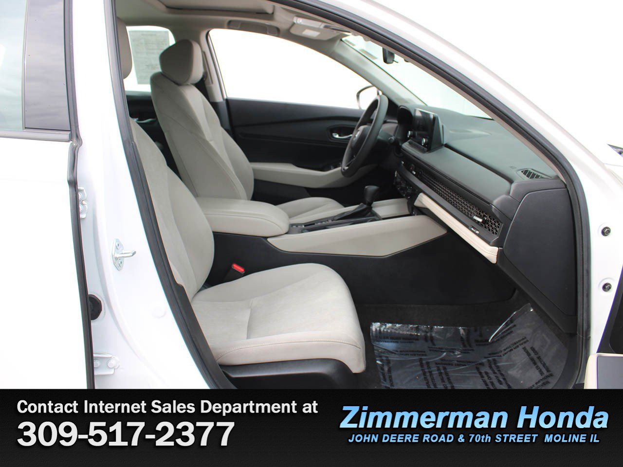 Certified 2023 Honda Accord EX image 17