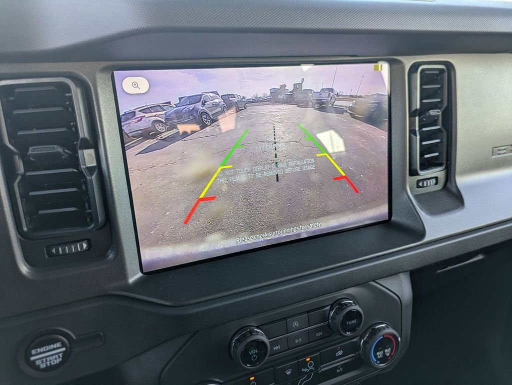 New 2025 Ford Bronco 4-Door image 30